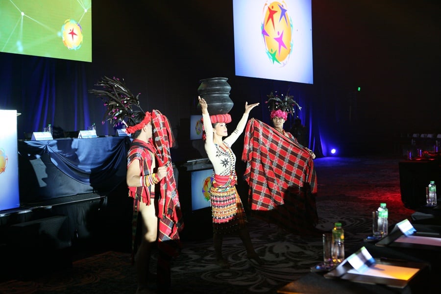 Philippine’s national motto: Maka-Diyos, Maka-Tao, Maka-Kalikasan, at Maka-Bansa – For the love of God, people, nature and country.