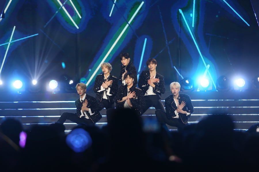 K pop stars - boys group Astro