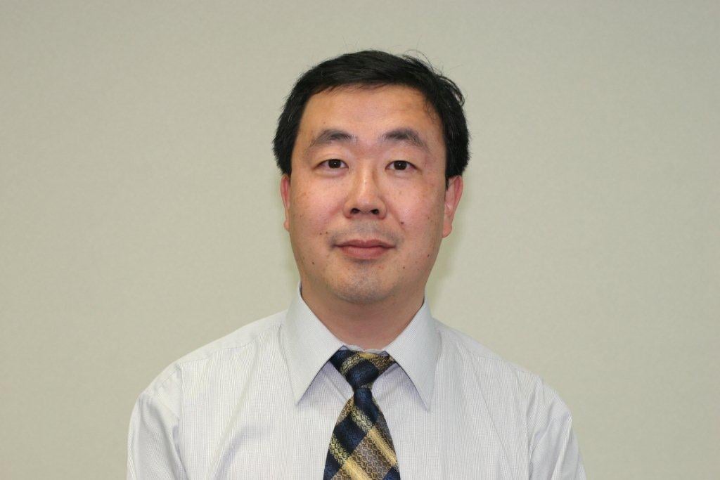 Mr. Chanwoo Lee is a Fellow at the Japan Center for Economic Research in Tokyo. Before coming to Japan, he was a member of the Central Committee of the National Unification Advisory Council of South Korea (1998-99), which is a constitutional institution to advise the President on the formulation of peaceful reunification policy. He is an author of articles and research papers on Korea Peninsula issues, including economic cooperation among the northeast Asian region