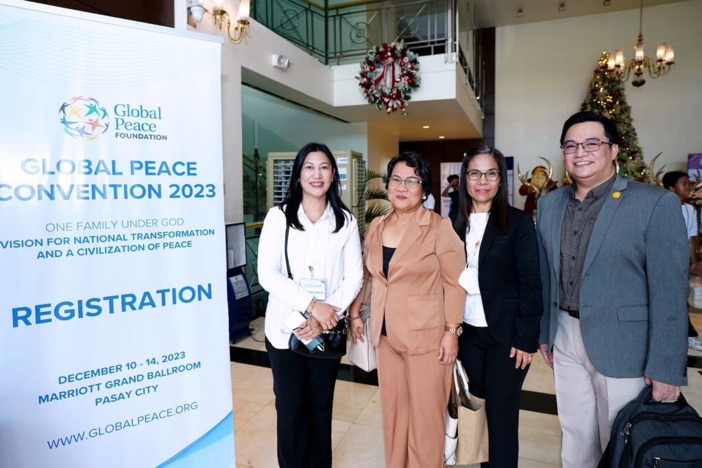 Registration booth photo at the Educators Congress